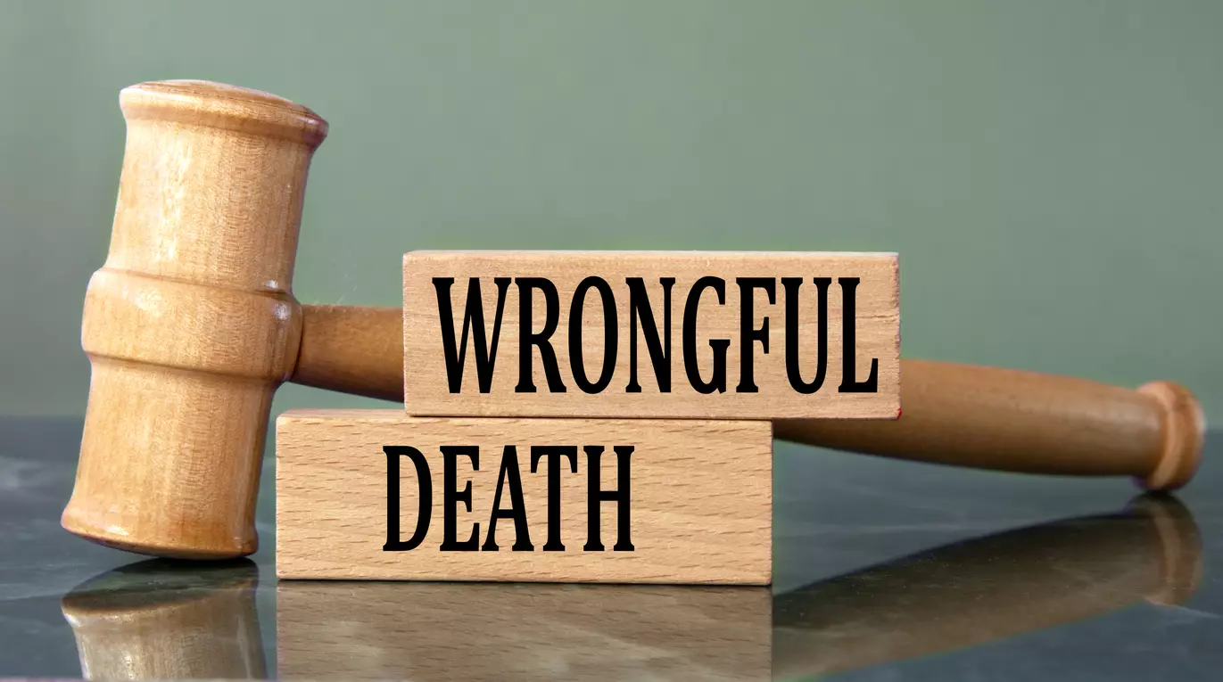 Is It Illegal to Fake Your Own Death? Legal Consequences and Risks of Deception