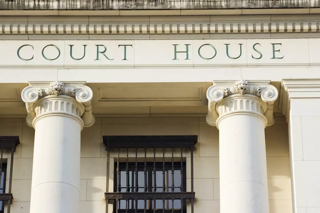 How to Look Up a Criminal Court Docket by Name or Case Number