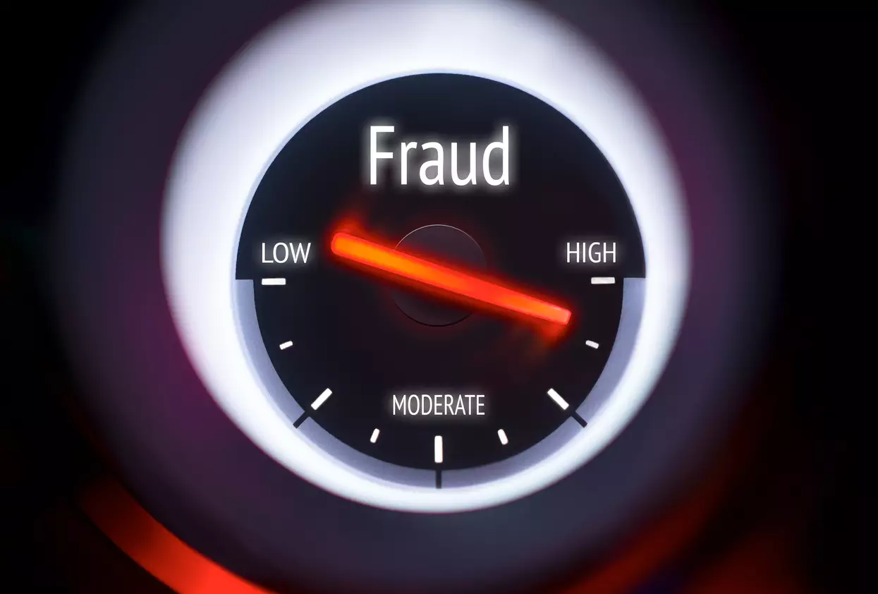 Odometer Fraud: How to Spot and Avoid It When Buying a Car