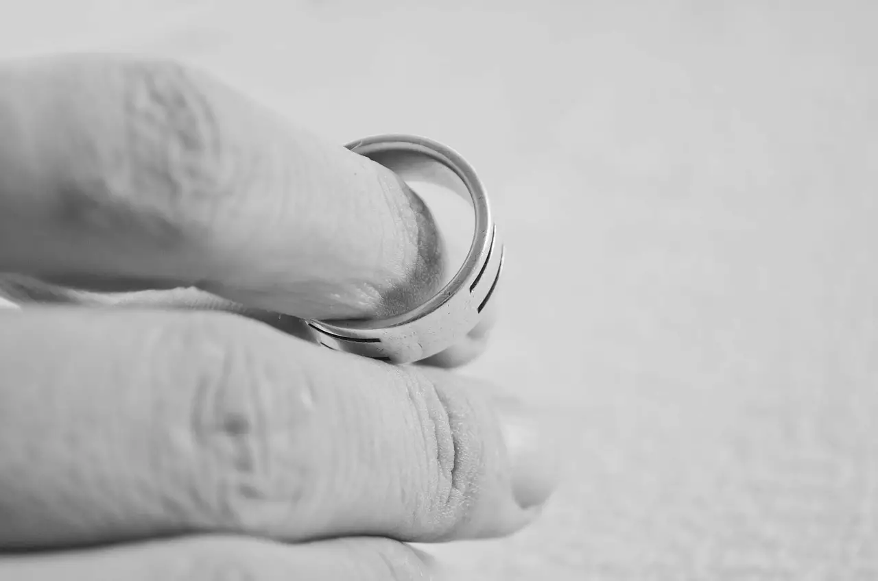 How To Find Out If Someone Is Divorced InfoCenter